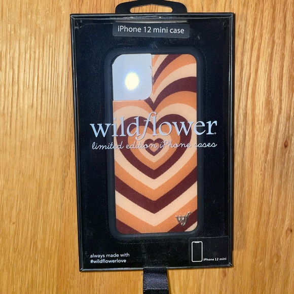 Wildflower Case NEW iPhone 12 Mini - Picture 1 of 3